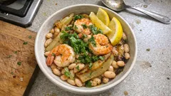 Καραμελωμένο φινόκιο με γαρίδες και φασόλια: ελαφρύ, αρωματικό και χορταστικό