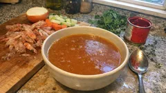 Σπιτικός ζωμός γαρίδας με κελύφη: δυνατή γεύση για ριζότο και ζυμαρικά