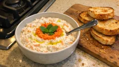 Τζατζίκι καρότου: δροσερό ντιπ με γιαούρτι, δυόσμο και λίγη γλύκα