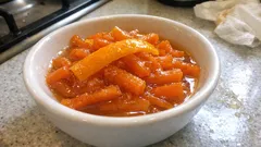 Γλυκό καρότο του κουταλιού με πορτοκάλι και λεμόνι — δένει σωστά χωρίς να λασπώνει