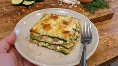 Κολοκυθάκια στο φούρνο «σαν λαζάνια» με φέτα, ζαμπόν και γραβιέρα – ζουμερά και δεμένα